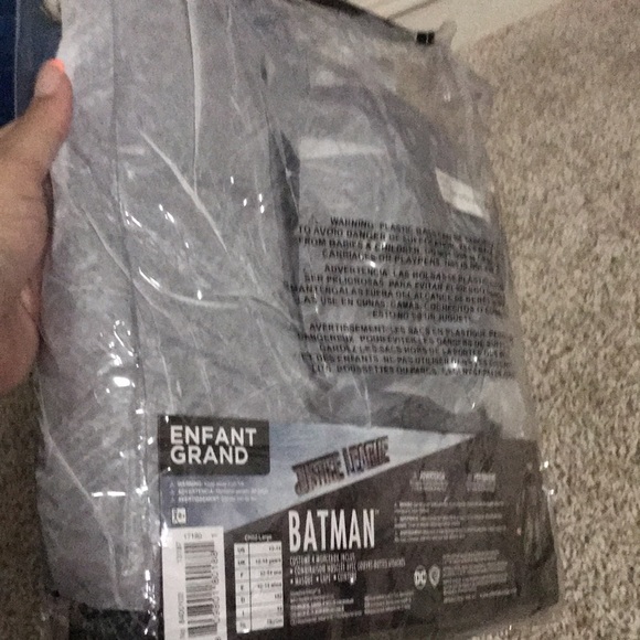 DC Batman Costume Justice League Large - Picture 7 of 7